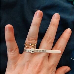 Leaf ring